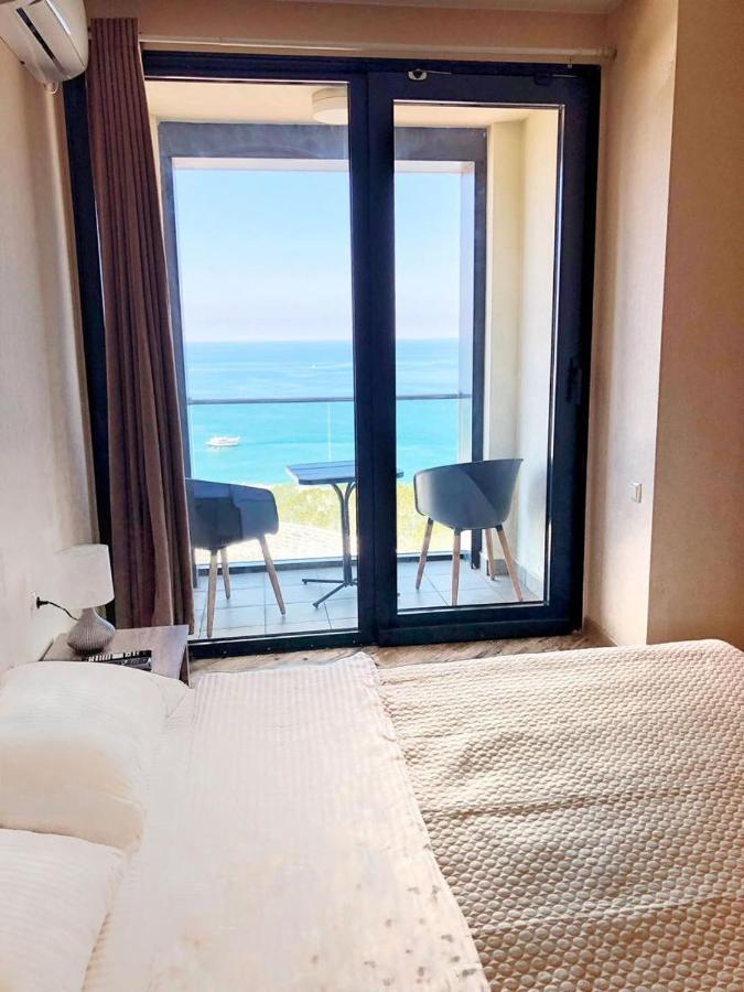 Apartment G-point. Porta